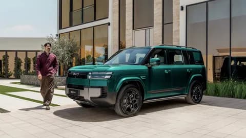 BYD Ti 7 Launches in the UAE: PHEV SUV With 870km Range Starts at AED 156,900 BYD Ti 7 Launches in the UAE: PHEV SUV With 870km Range Starts at AED 156,900